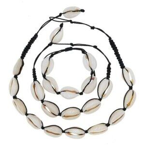 Cowrie Shell Choker Necklace Seashell Anklet and Shell Bracelet Set Adjustable
